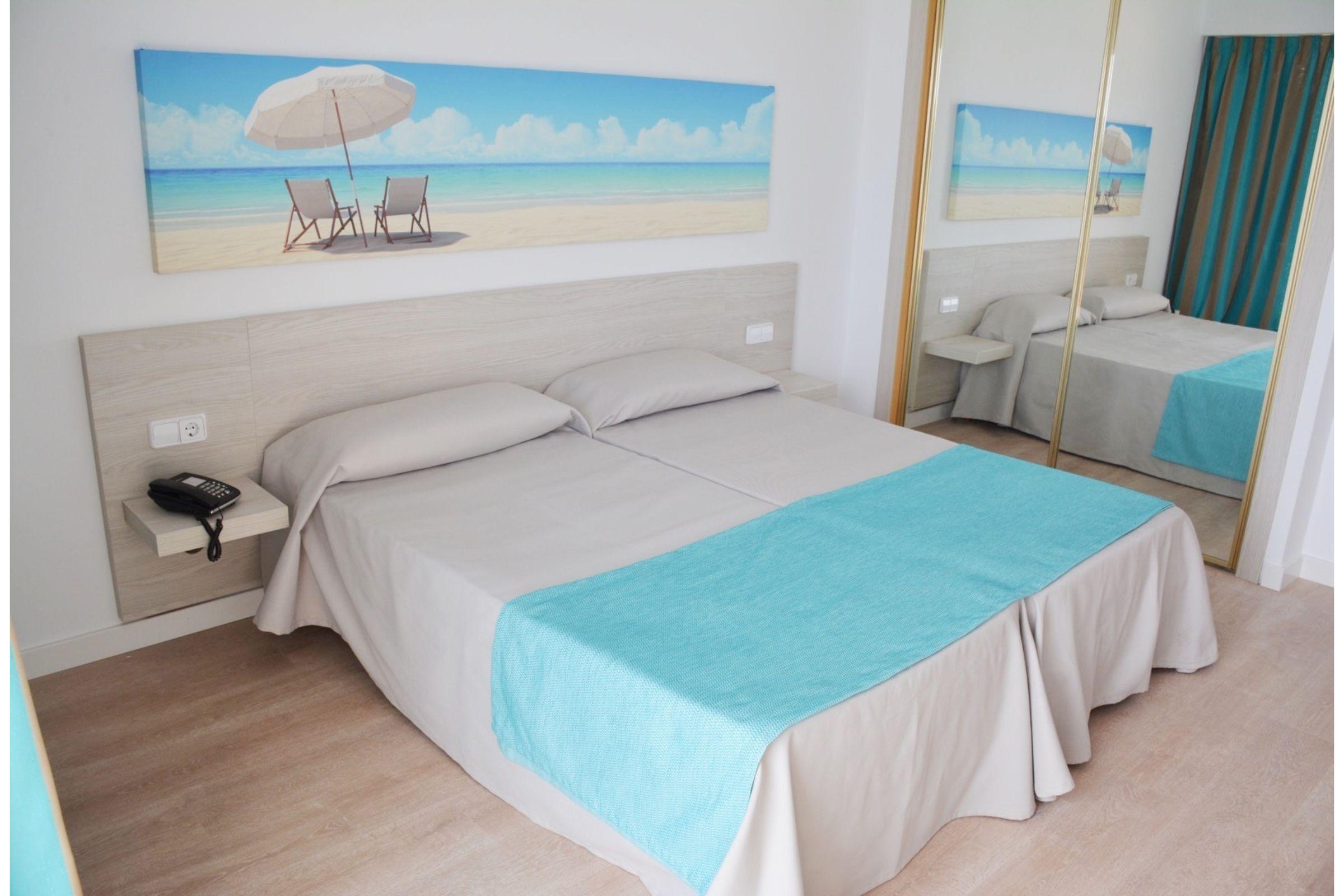 Apartamentos Playa Moreia С'Іллот Екстер'єр фото